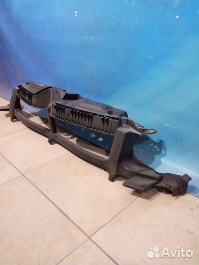 Кронштейн бампера переднего Citroen C4