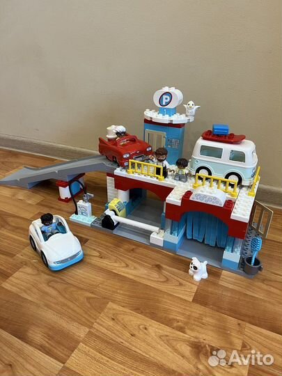Лего дупло Гараж и автомойка