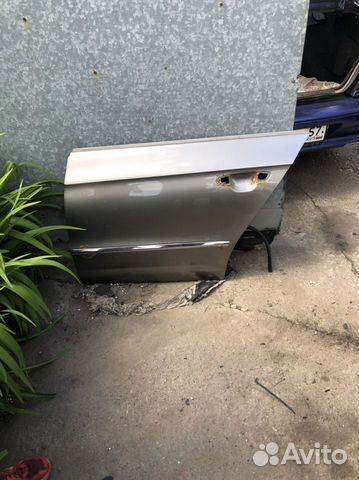 Задняя левая дверь пассат сс
