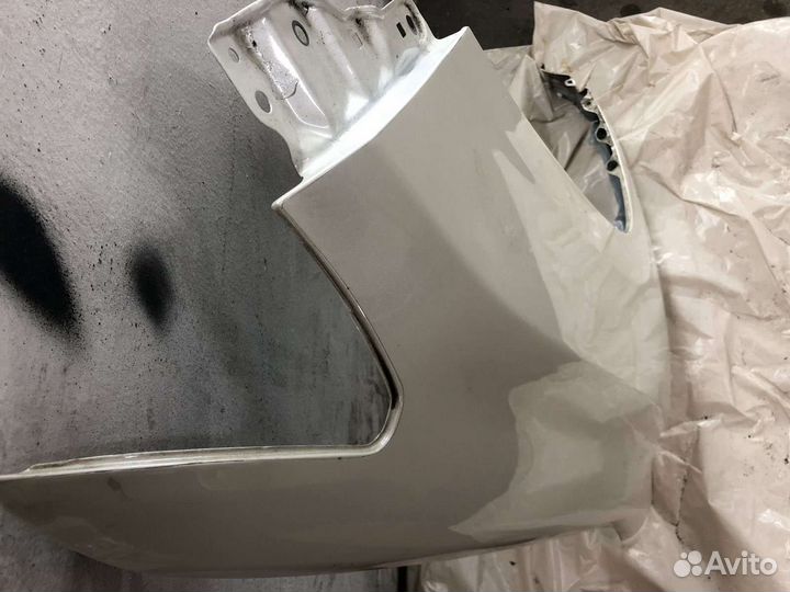 Крыло переднее правое Toyota land cruiser Prado