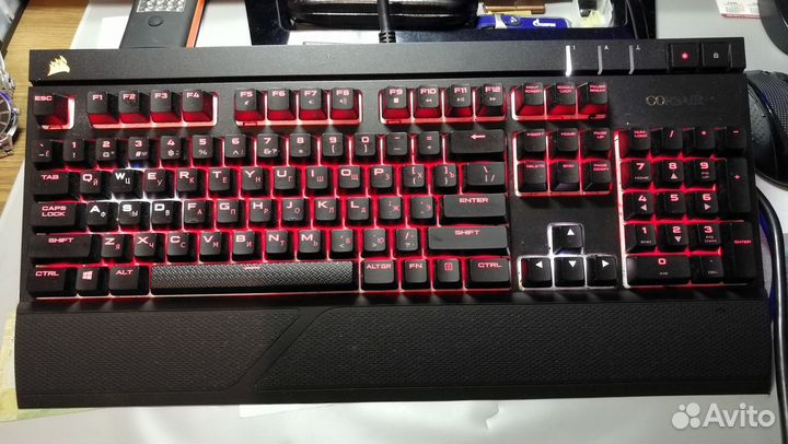 Игровая механическая клавиатура corsair RGP0018