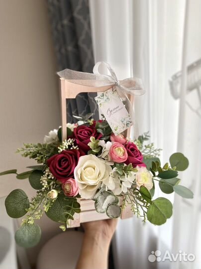 Букет цветы композиция с розами