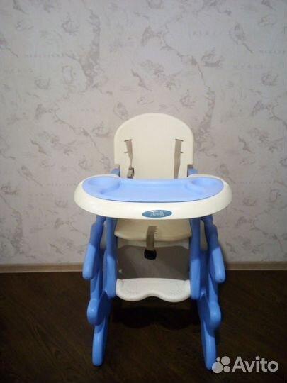 Стол- трансформер для кормления