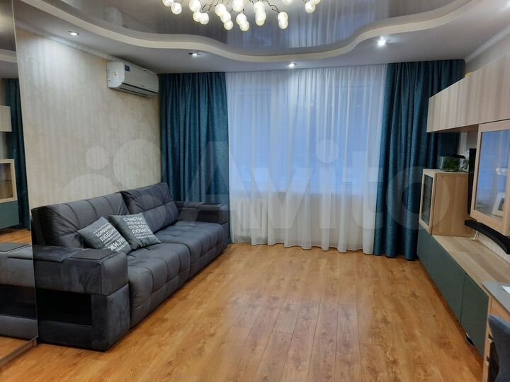 3-к. квартира, 86 м², 2/10 эт.