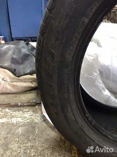 Bridgestone B700 235/55 R19 101W