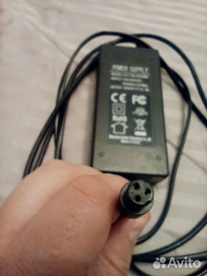 Зарядка для гироскутера