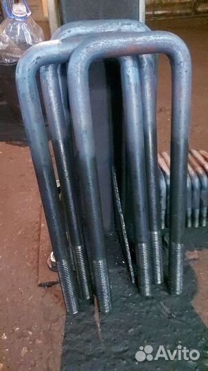 Стремянки для рессоры автомобиля