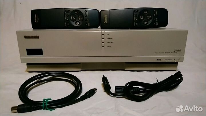 Panasonic NV-FS200 и Panasonic AG-4700