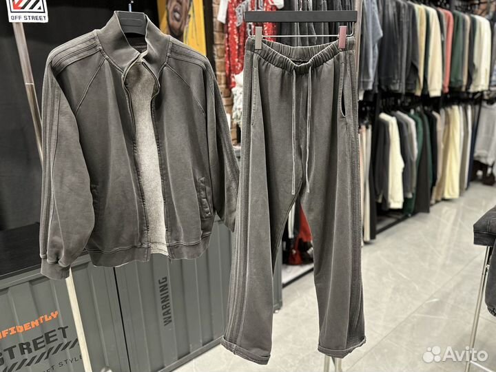 Спортивный костюм оверсайз Off Street