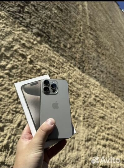 iPhone 15 Pro, 256 ГБ