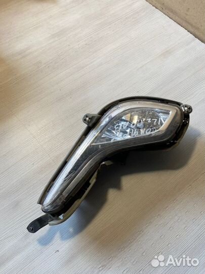 Фара противотуманная передняя левая Hyundai