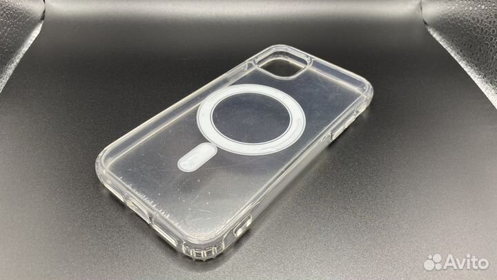 Чехол на iPhone 11 MagSafe