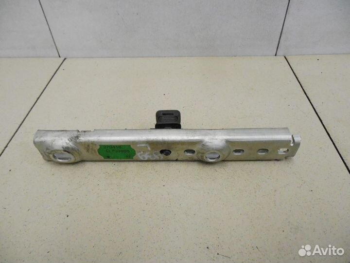 Механизм регулировки ремня безопасности Sandero 20