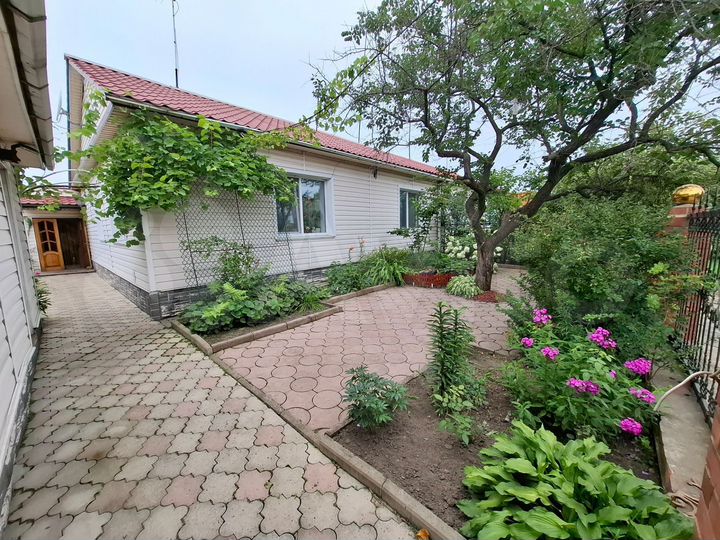 Дом 64,7 м² на участке 5,31 га