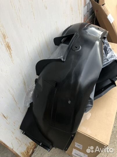 Подкрылок Renault Logan 1 /lada Largus