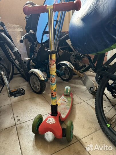 Самокат детский трехколесный
