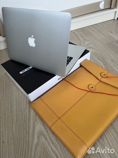 Apple MacBook Air 13 2011
