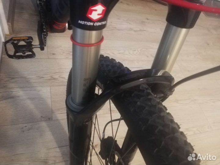 Велосипед карбоновый