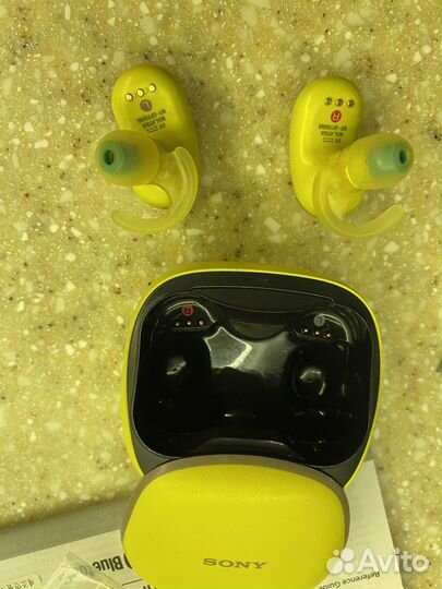 Беспроводные наушники sony bc wfsp 700n