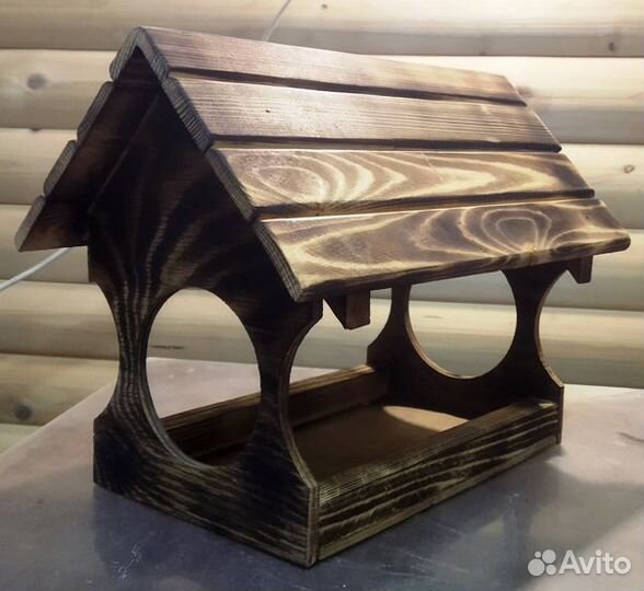 Кормушка для птиц