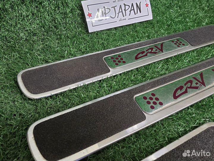 Комплект накладок на пороги салона Honda CR-V RD1