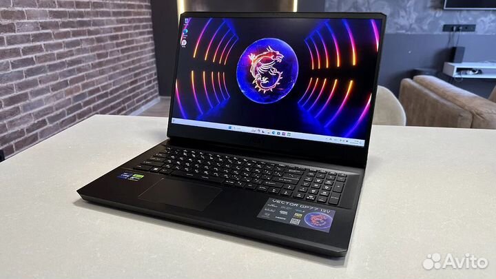 MSI Vector GP77 13VG-065RU