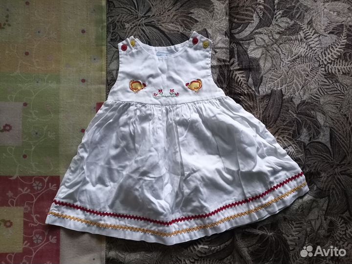 Платья нарядные для маленькой девочки 74-80 рр