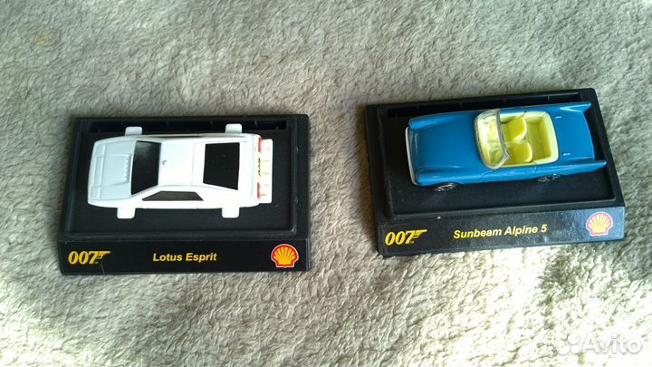 Коллекционные машинки агента 007 Shell