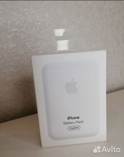 Павербанк apple