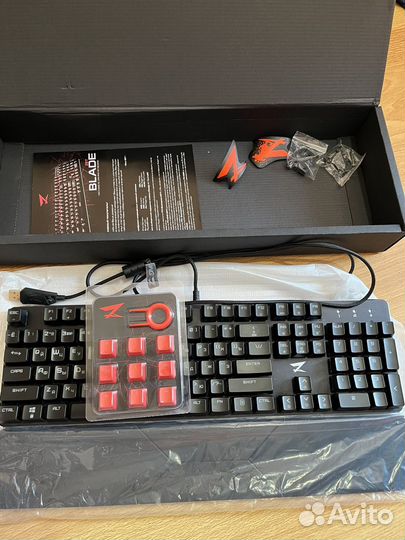 Механическая клавиатура Zet blade
