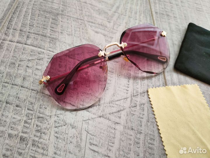 Солнцезащитные очки новые