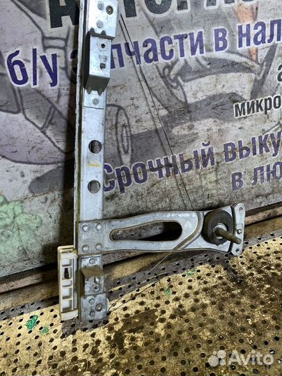 Стеклоподъемник задний левый Citroen C3