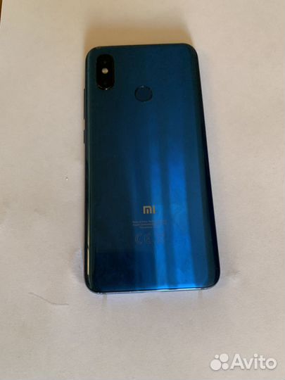 Телефон Xiaomi mi8