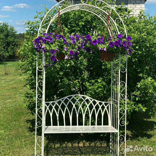 Арка кованая для сада
