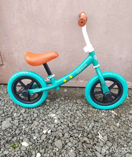 Беговел (новый)