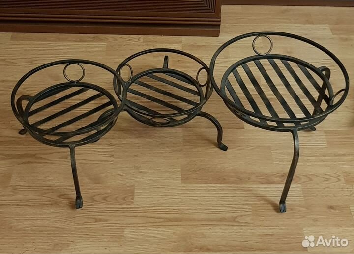 Стойка для цветов