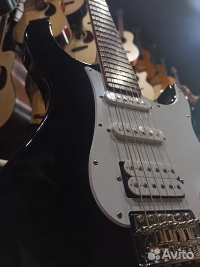 Yamaha pacifica 012 Black электрогитара (Новая)