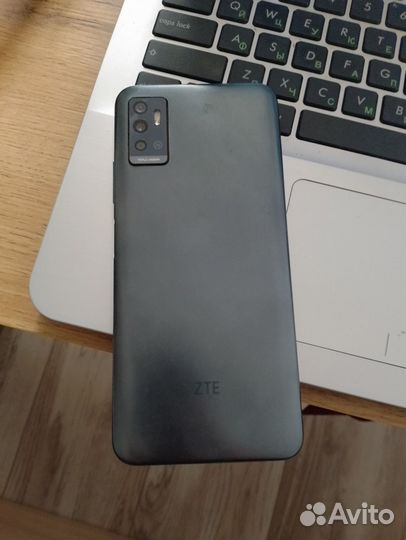 ZTE Blade A71, 3/64 ГБ