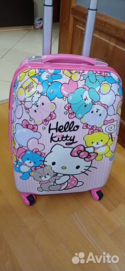 Чемодан детский на колесиках Hello Kitty