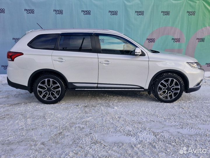 Mitsubishi Outlander 2.4 CVT, 2015, 139 000 км