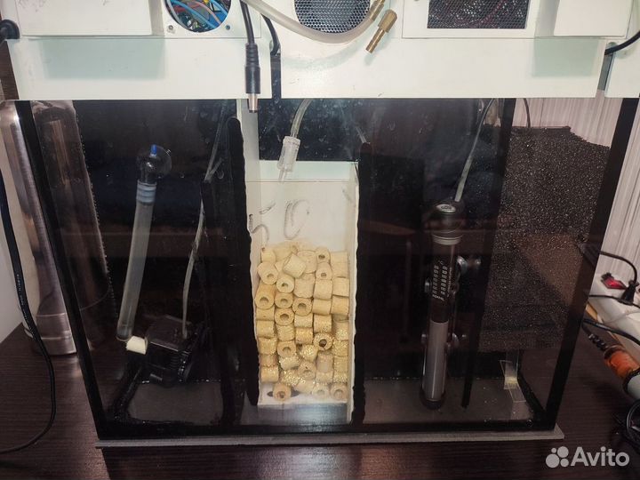 Аквариум со встроенным биофильтром на 40 литров