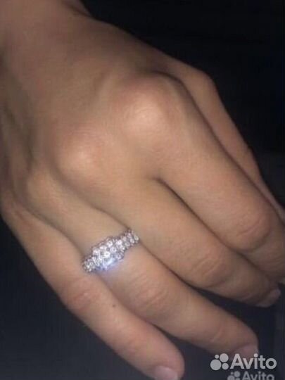Бриллиантовое кольцо