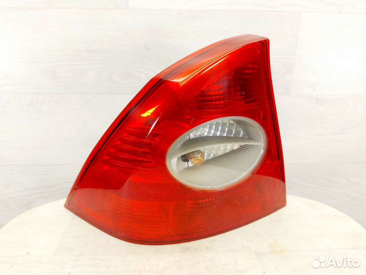 Фонарь задний левый Ford Focus 2. 2007-2011