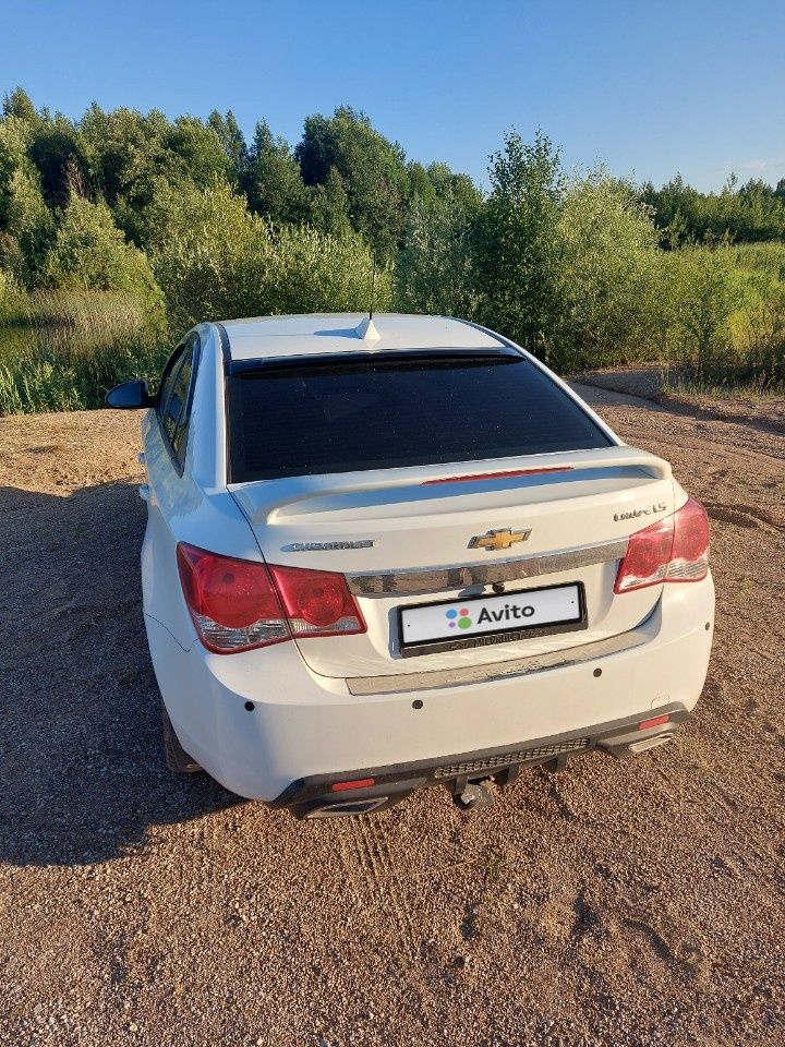 Chevrolet Cruze: фото владельца