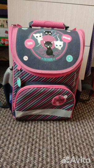 Школьный рюкзак