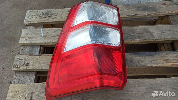 Задний фонарь vitara