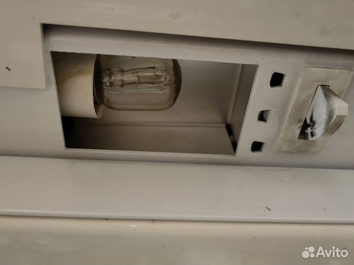 Холодильник бу pozis