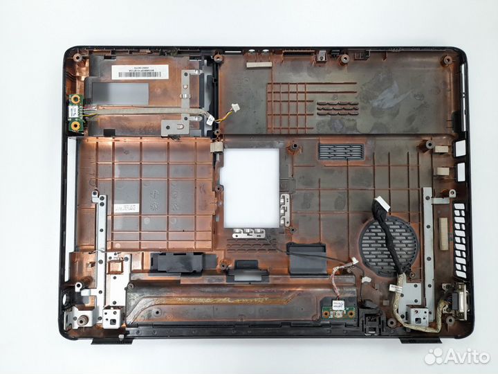 Поддон toshiba satellite L300