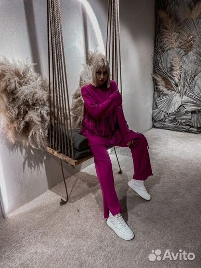 Продавец консультант Стилист-модель