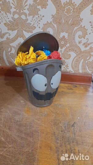 Сумасшедшее ведро